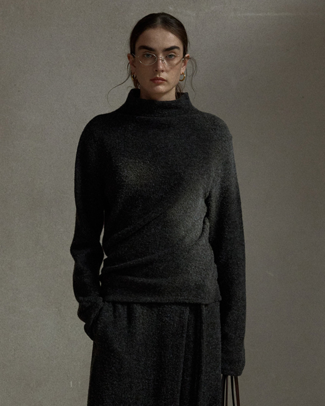 ベーシックニットハイネック 10486