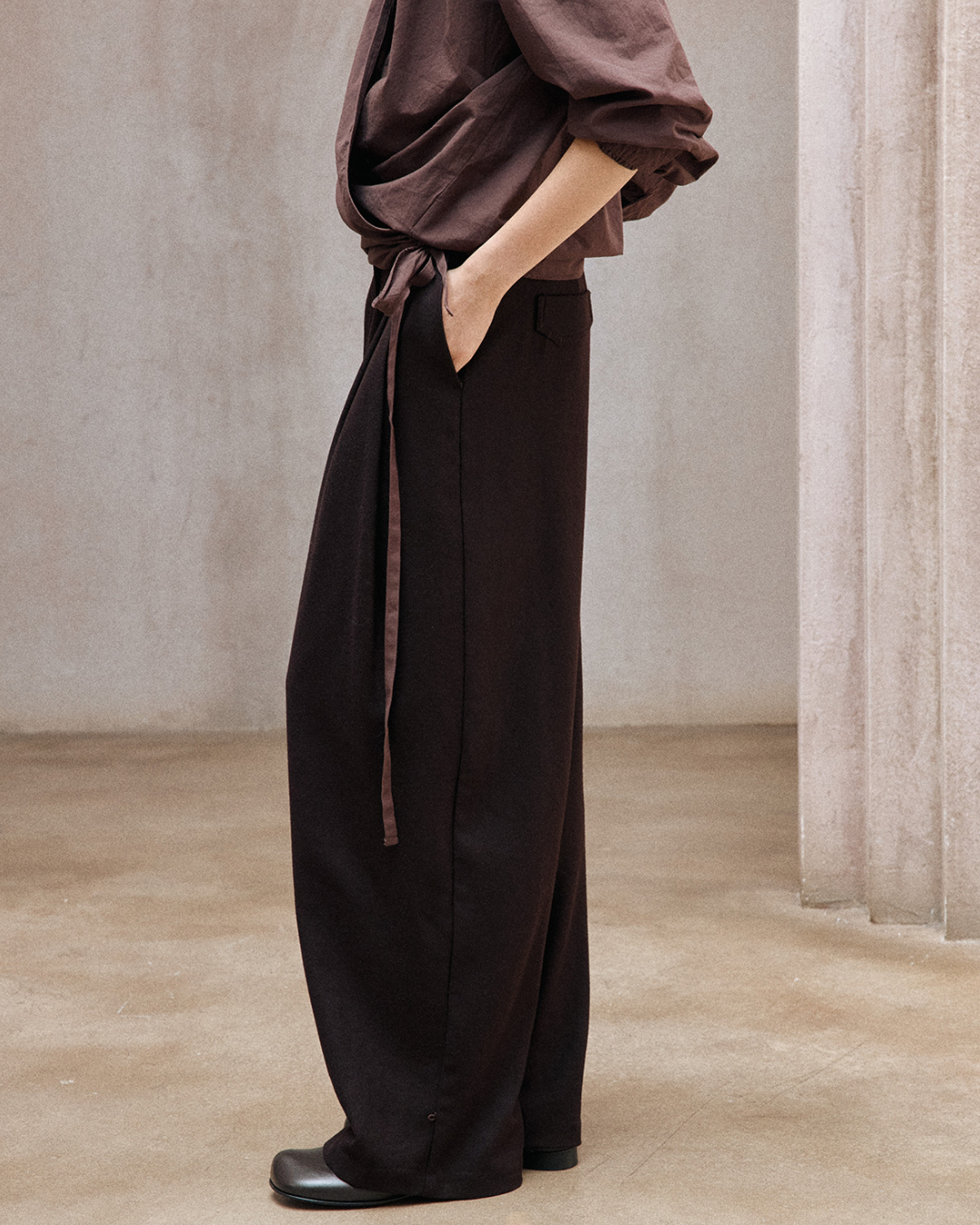 ルーズテーパードカジュアルパンツ 10172