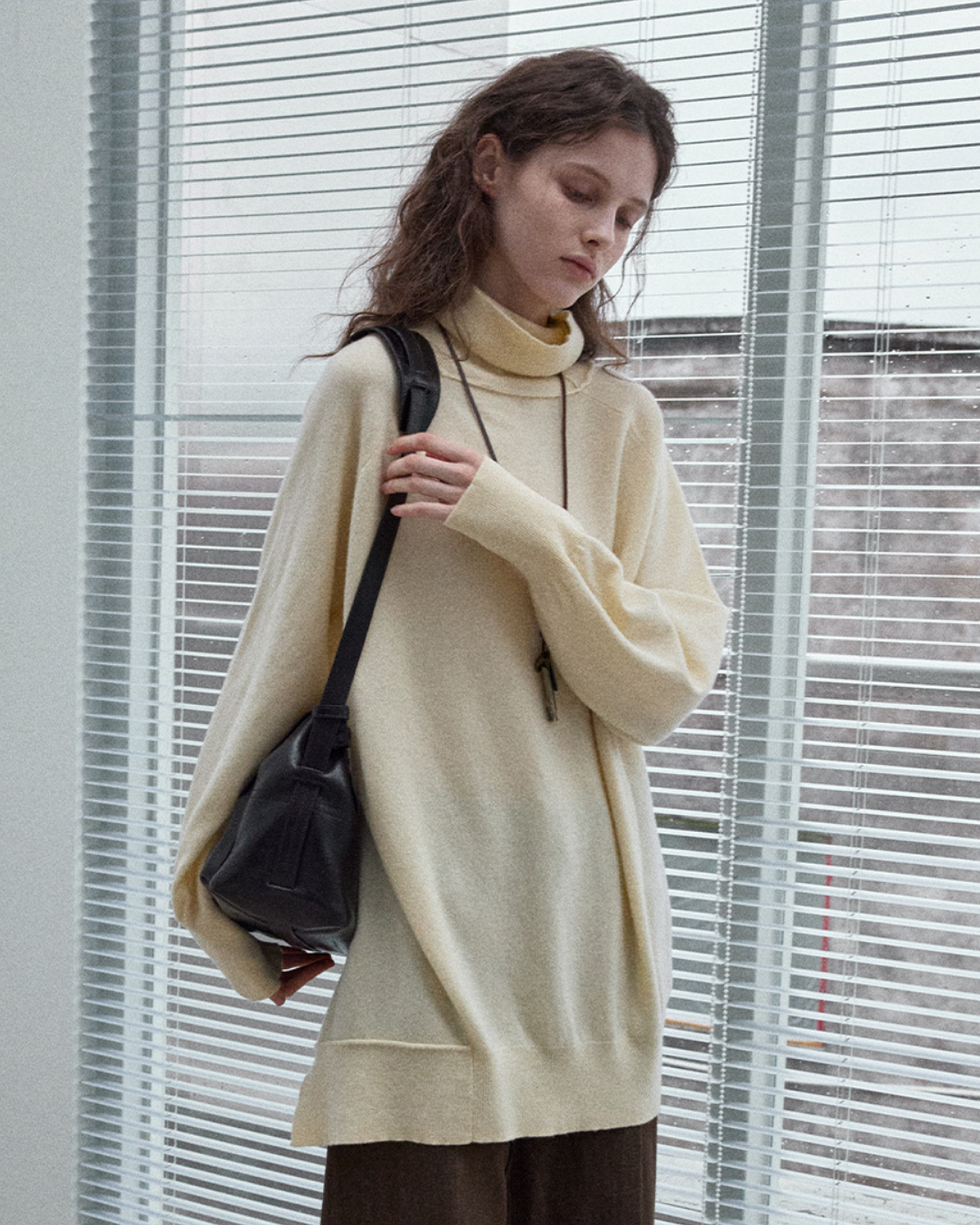 タートルネックロングニットプルオーバー 10149