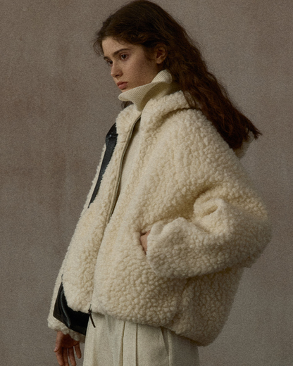 フーディーボアオーバージャケット 10326