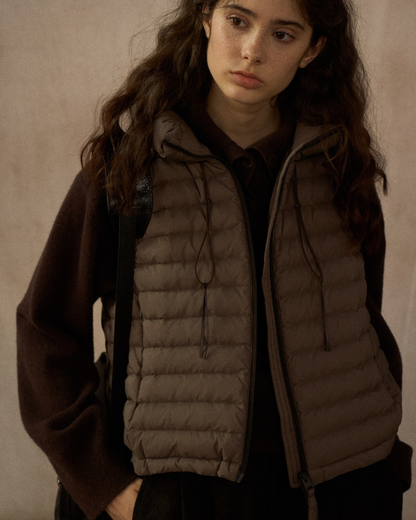 スタンドカラードローコードショートベスト 10250