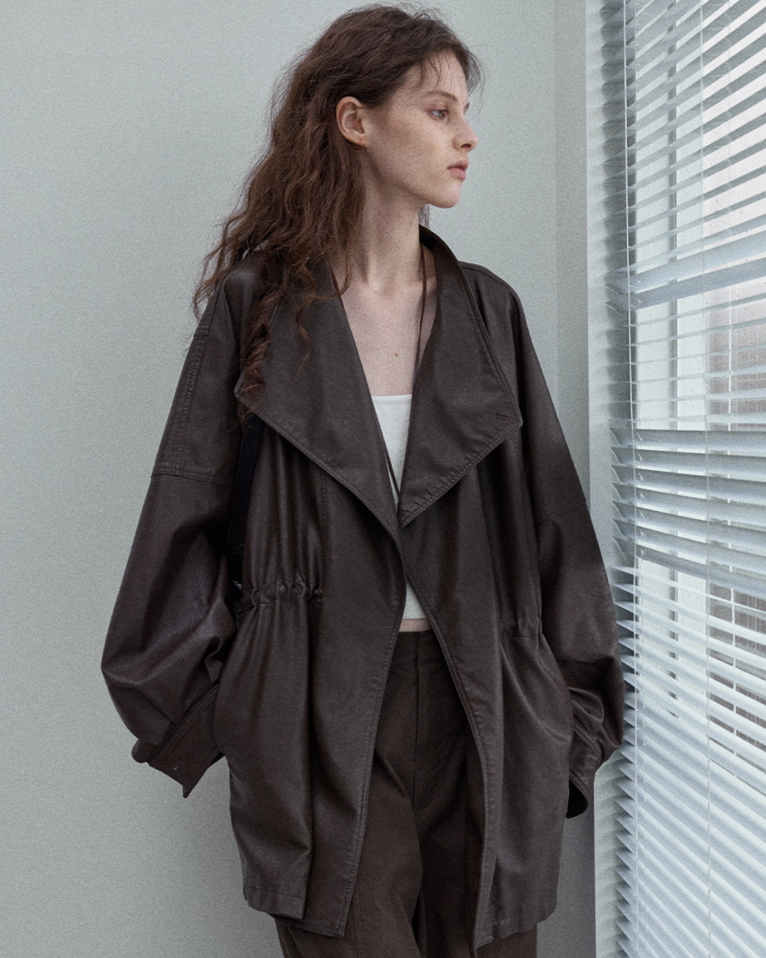 スタンドカラーダークフォルムジャケット 10338