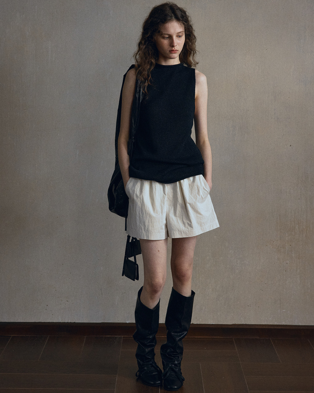 シリンダーハイネックノースリーブニット 10558