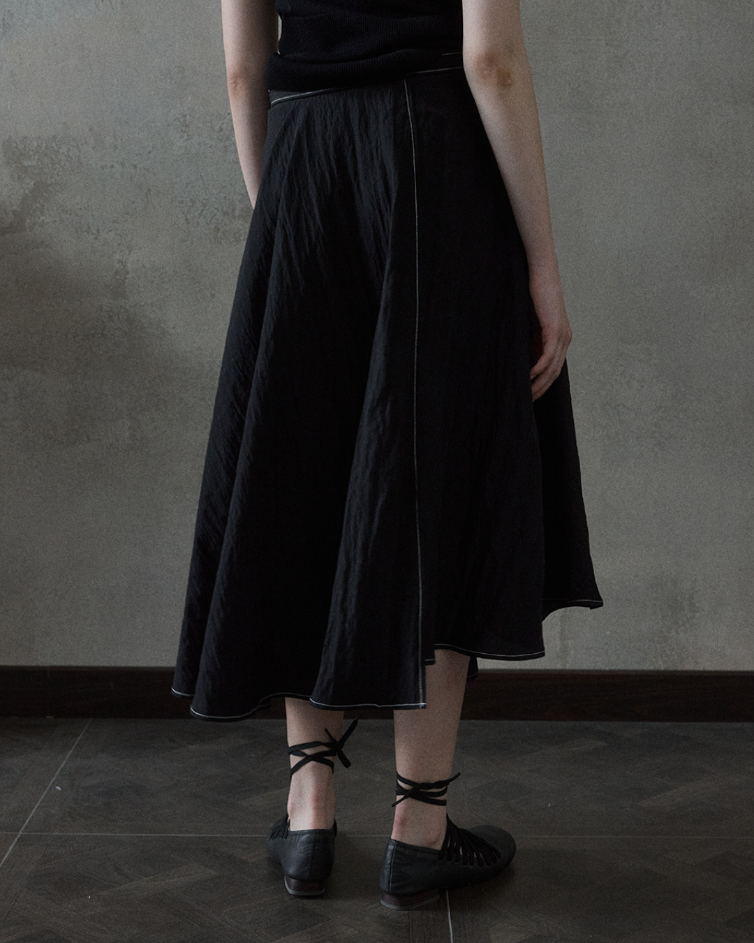 ストラクチャーイレギュラースカート 10504
