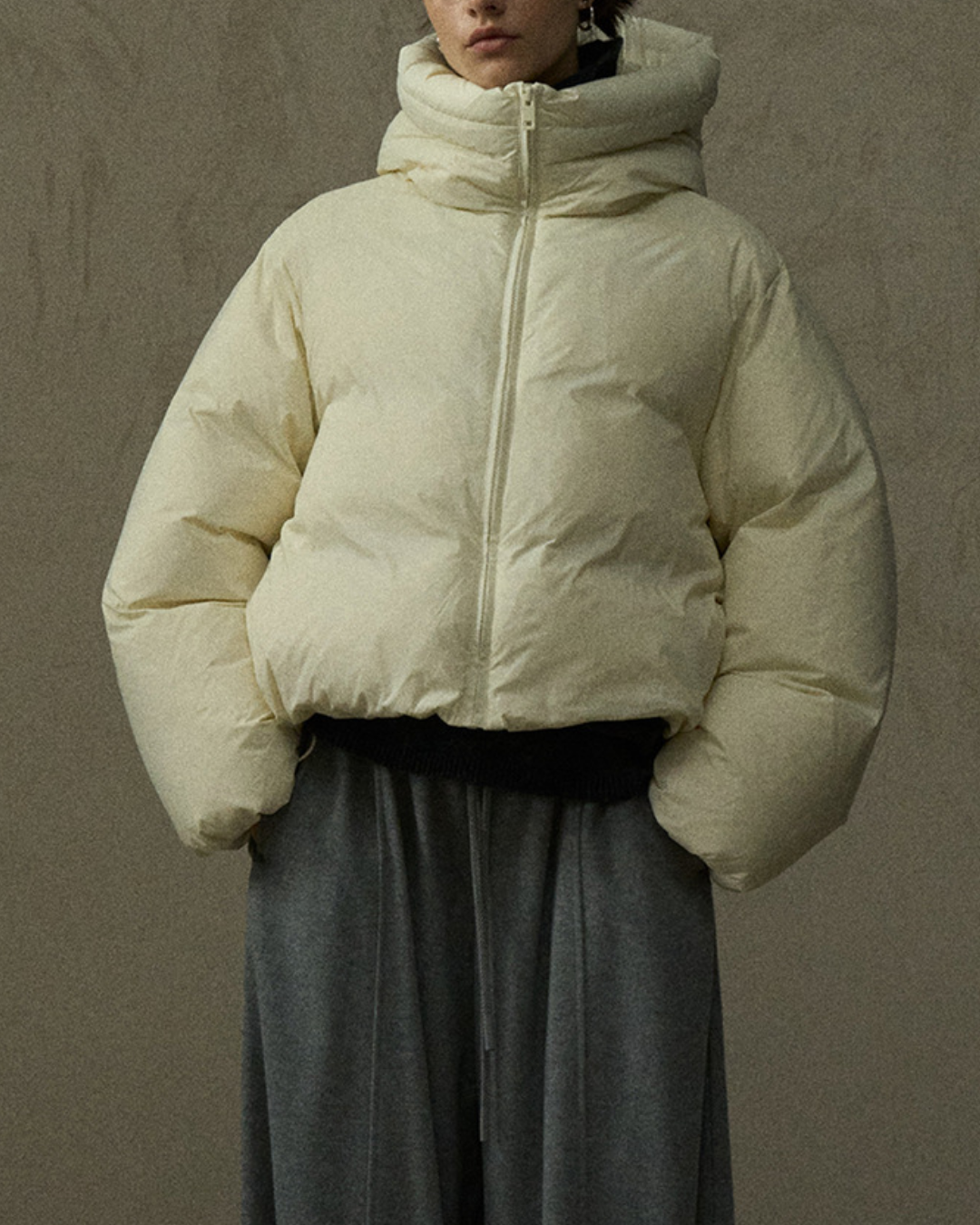 スタンドカラーショートダウンコート 10282