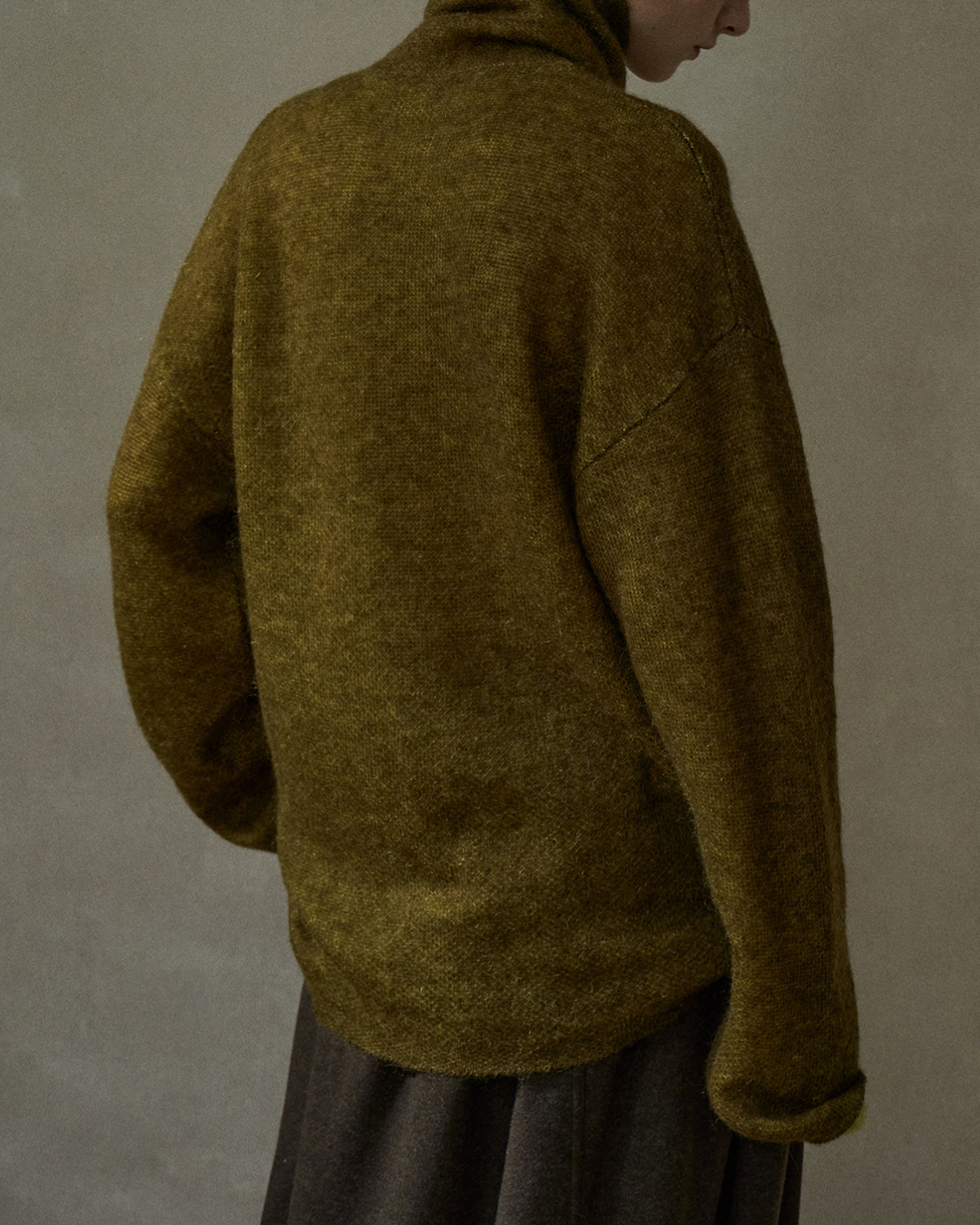 ハイカラーコントラストニットプルオーバー 10196