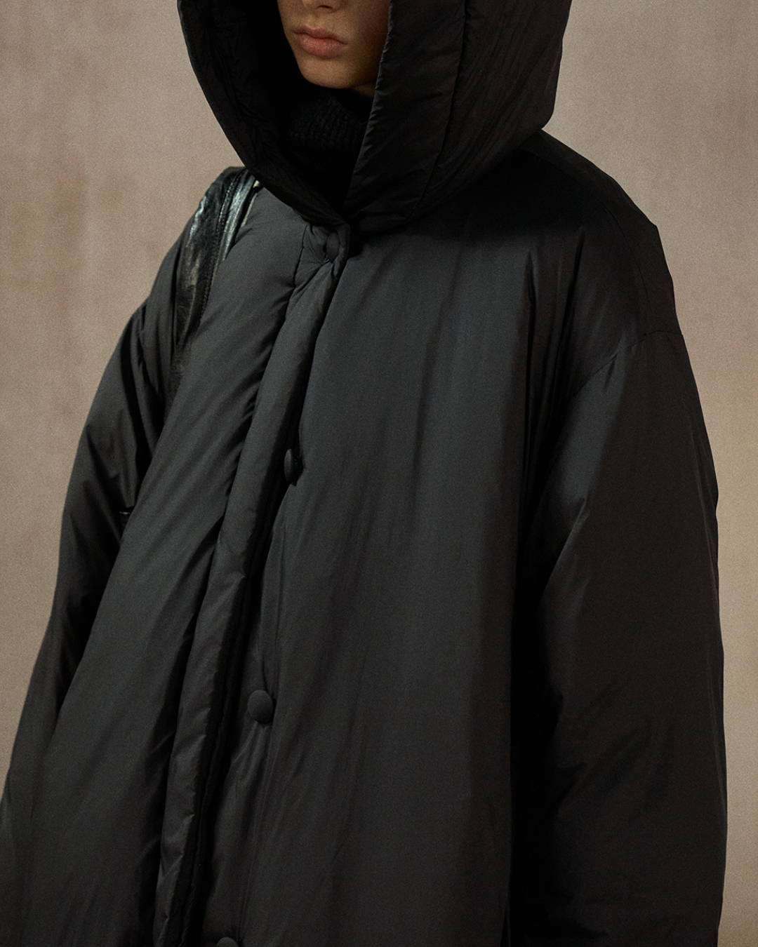 フーディーストラップロングダウンコート 10281