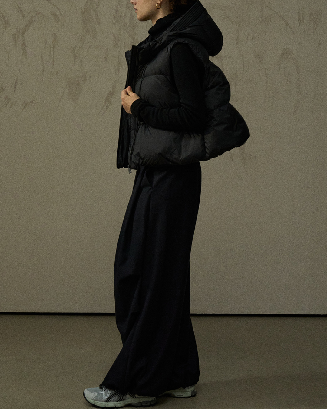 ドローコードフーディーダウンベスト 10258