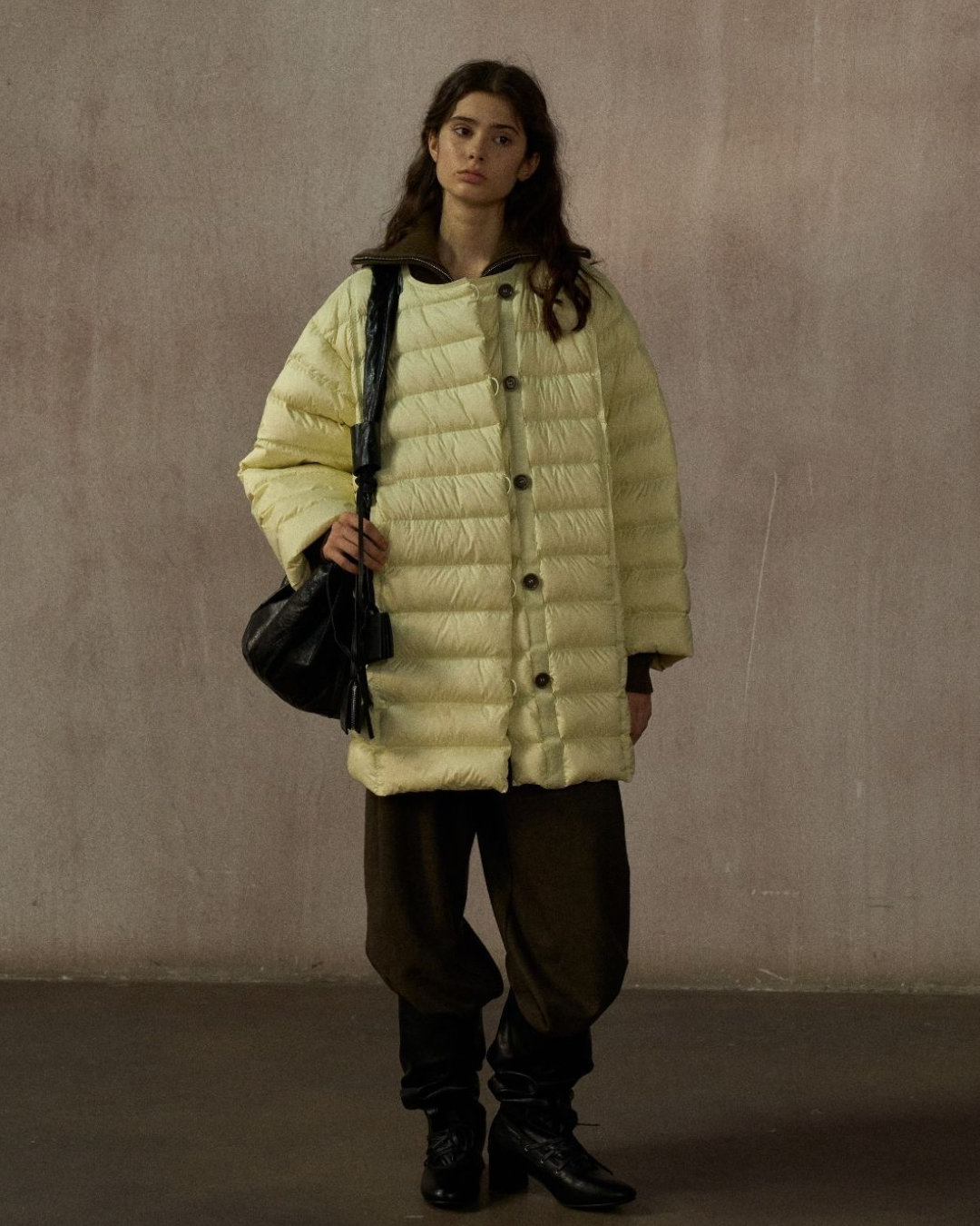 キルティングダウンミディコート 10252