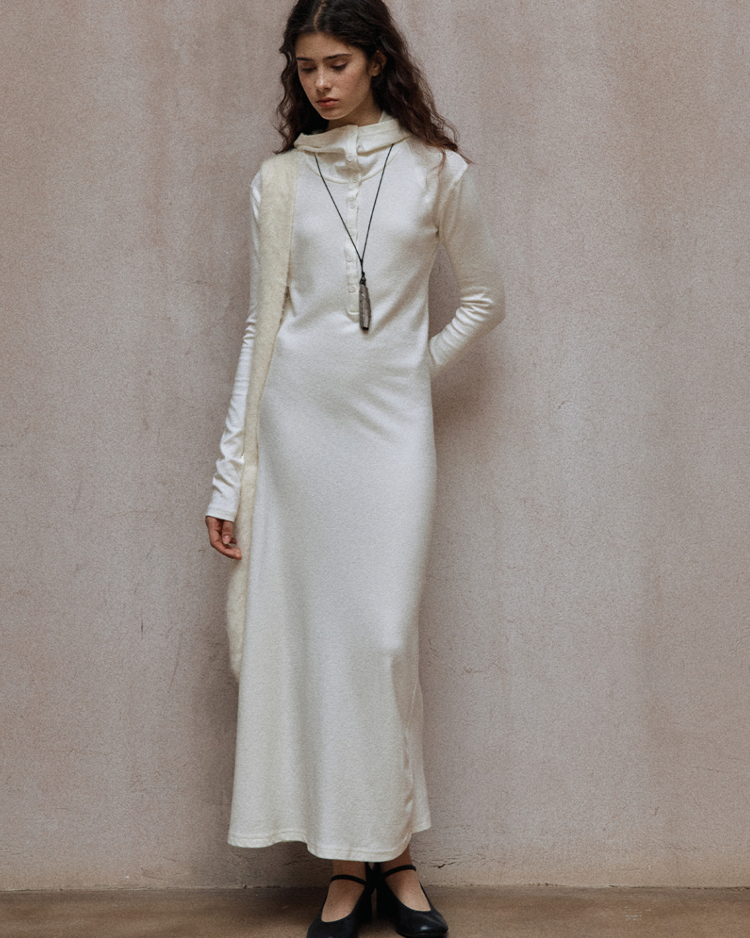 ヘンリーネックフーディーニットワンピース 10140