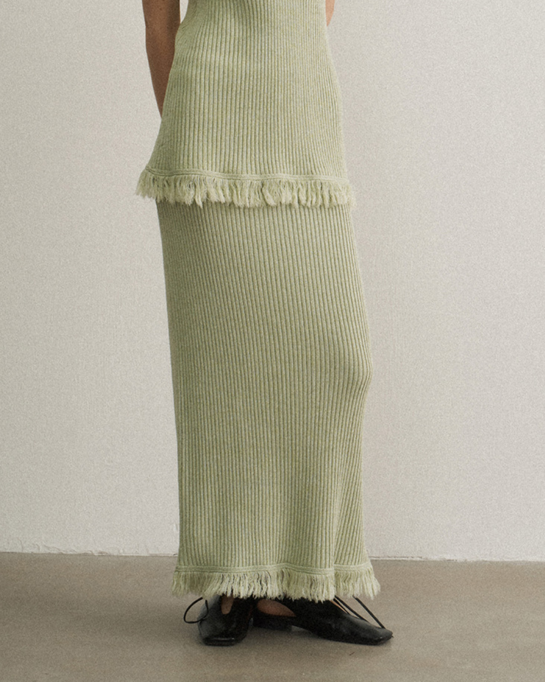 バックスリットフリンジニットスカート 10475
