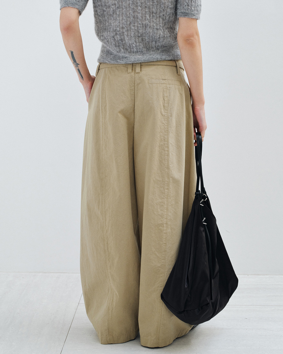 フィックスポイントタイウエストワイドパンツ 10583