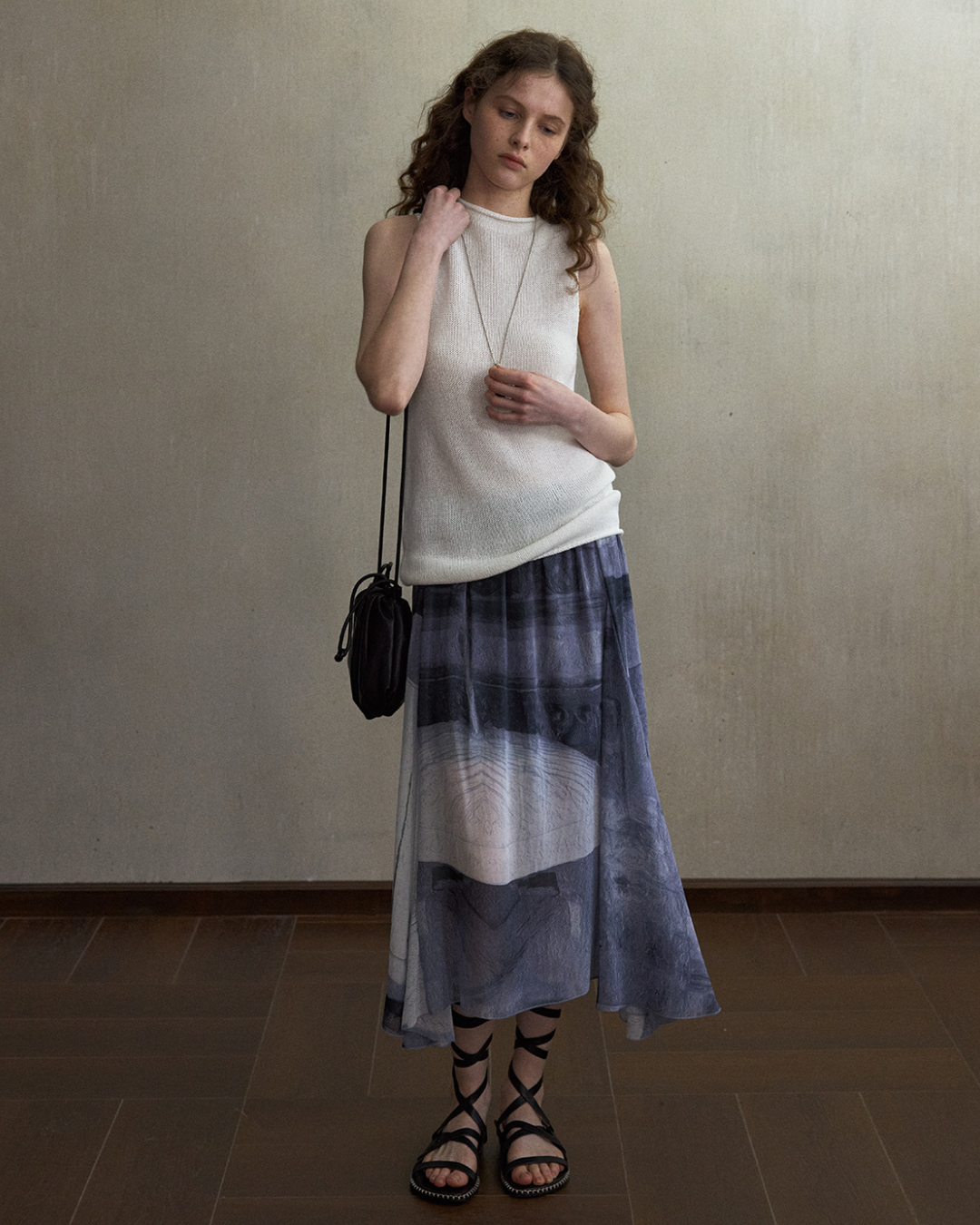 シリンダーハイネックノースリーブニット 10558