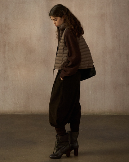 スタンドカラードローコードショートベスト 10250