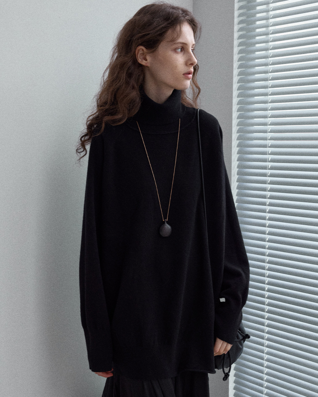 タートルネックロングニットプルオーバー 10149