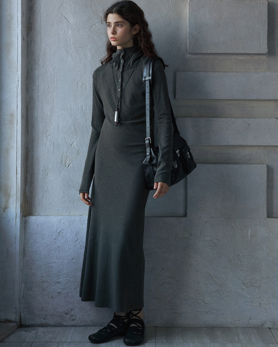 ヘンリーネックフーディーニットワンピース 10140