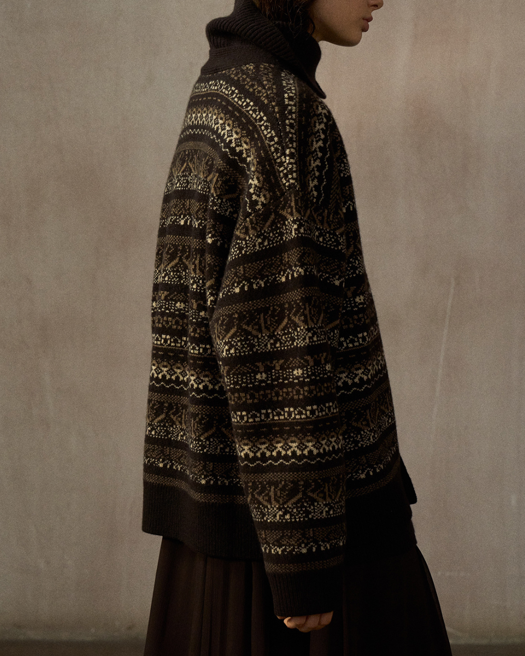 Vネックニットアイル柄カーディガン 10246