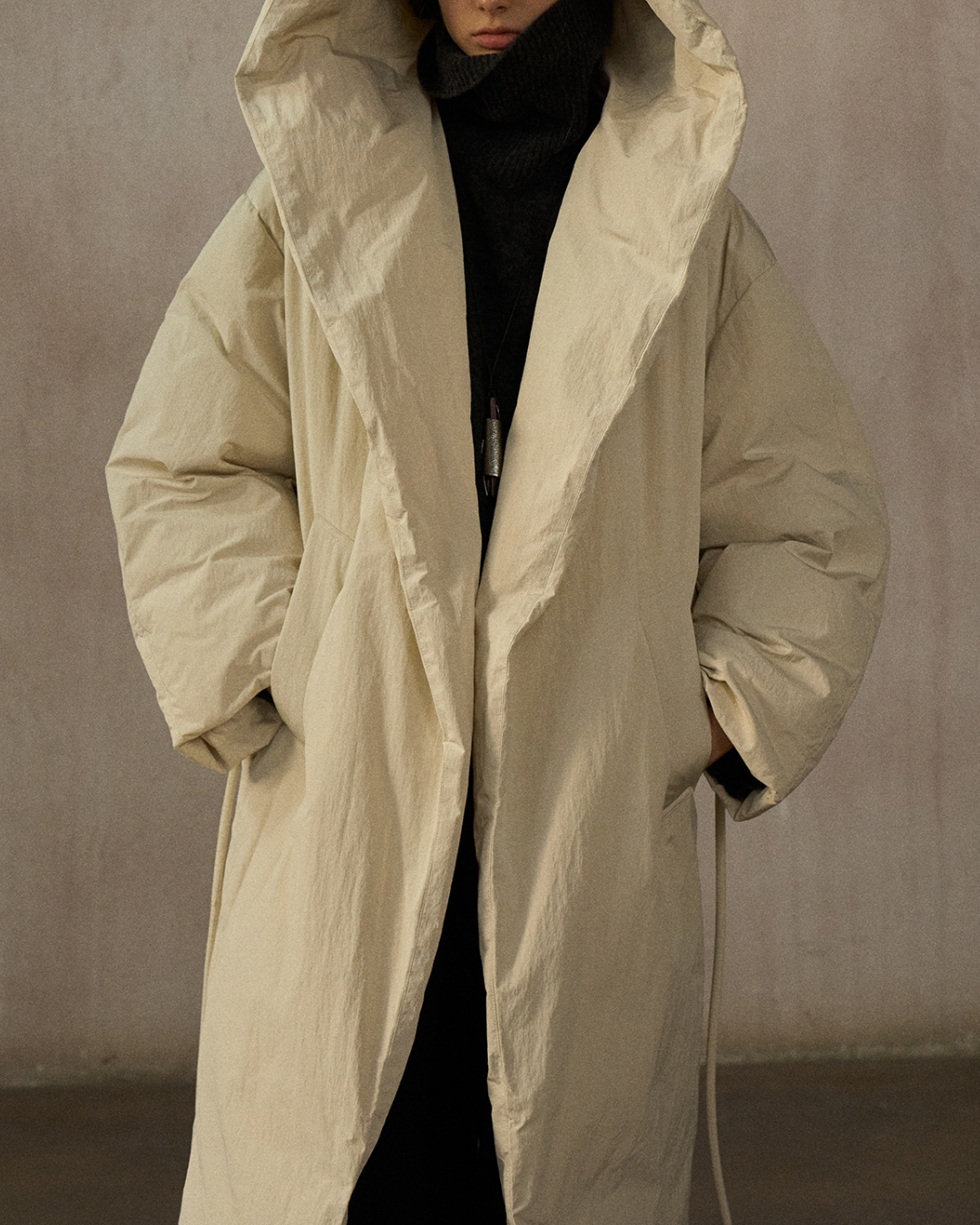 フーディーストラップロングダウンコート 10275