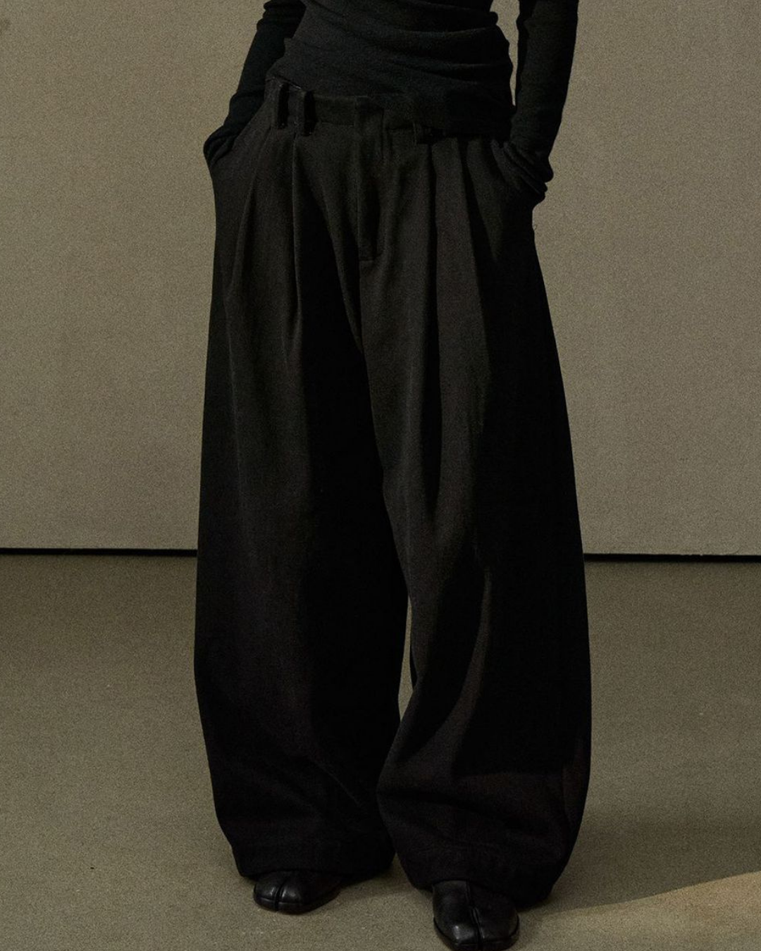 ハイウエストプリーツカーブパンツ 10224