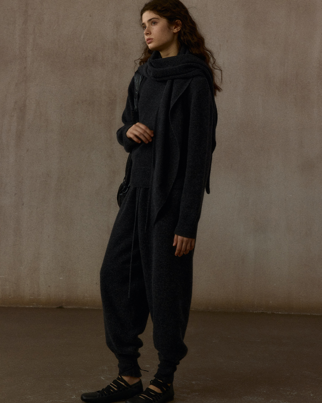 トライアングル マフラー 10316