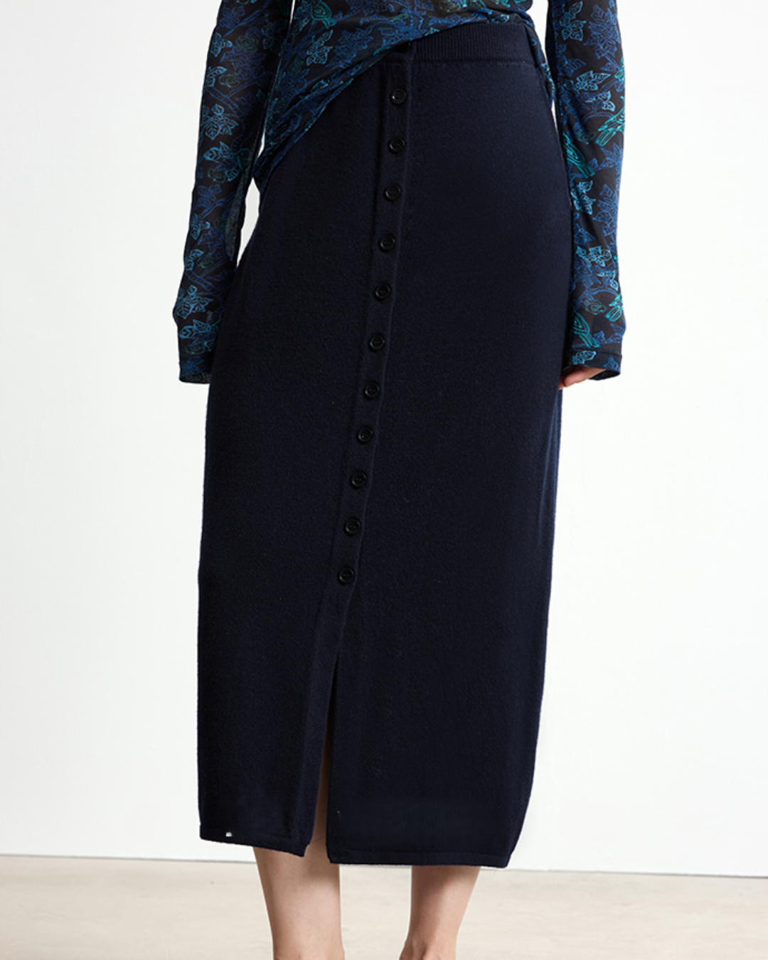フロントスリットボタンデザインロングスカート 10329