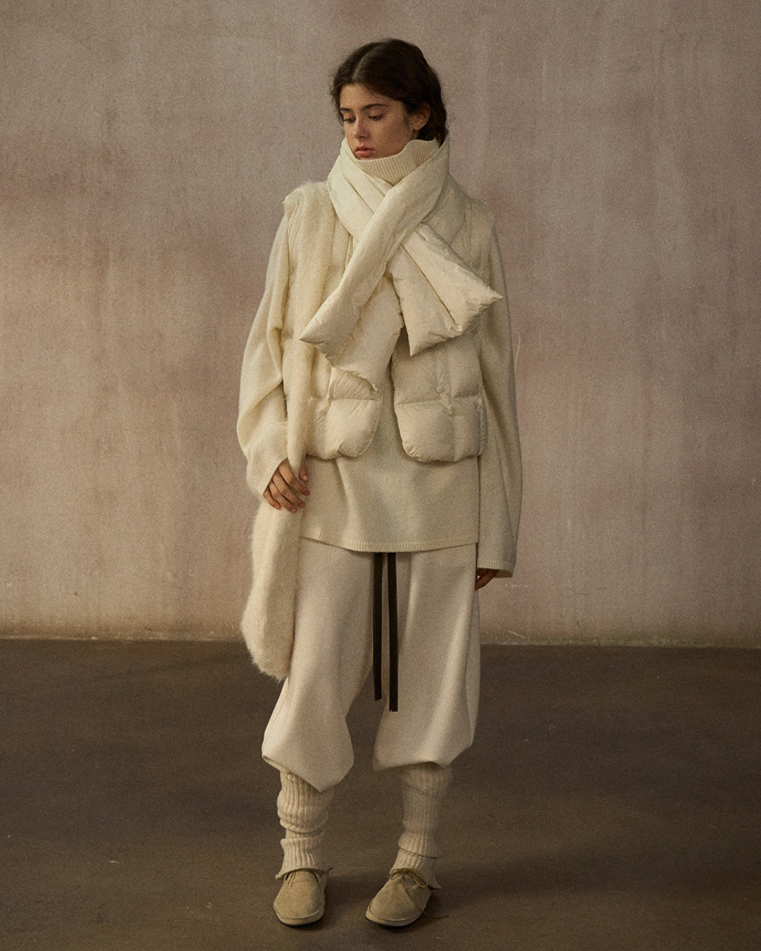 ハイカラーロングスリーブニットプルオーバー 10247