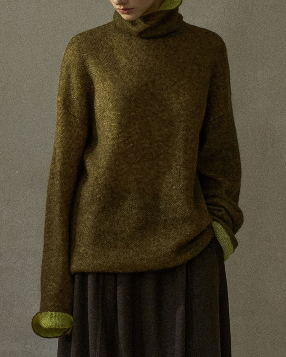 ハイカラーコントラストニットプルオーバー 10196