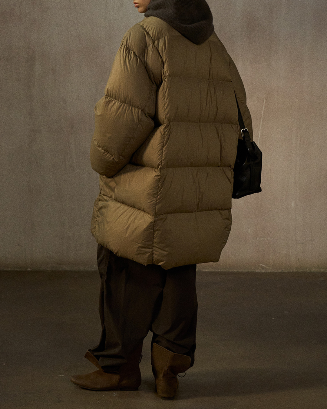 クルーネックミディストラップコート 10272