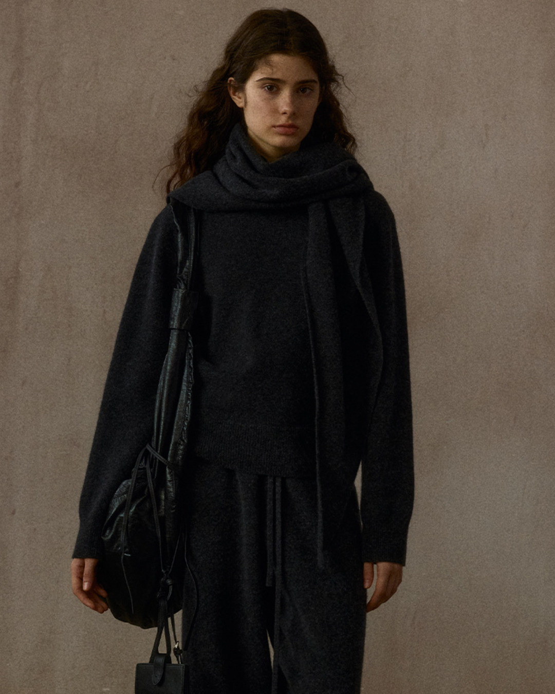 トライアングル マフラー 10316