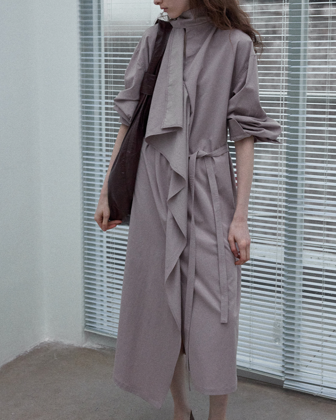 アシンメトリーフロウストラップワンピース 10340