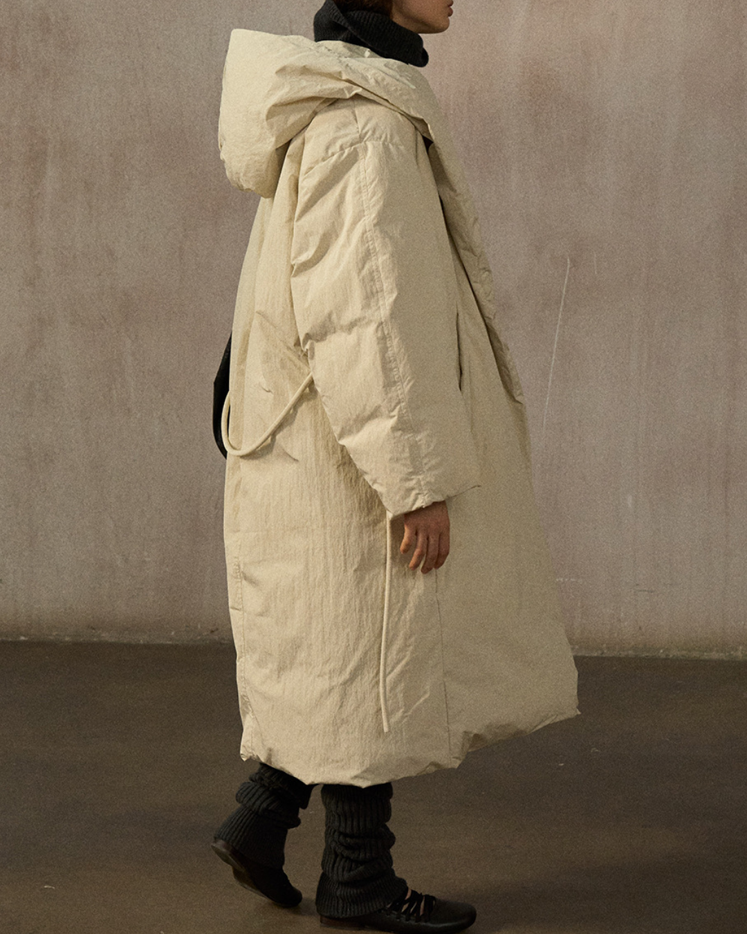 フーディーストラップロングダウンコート 10275