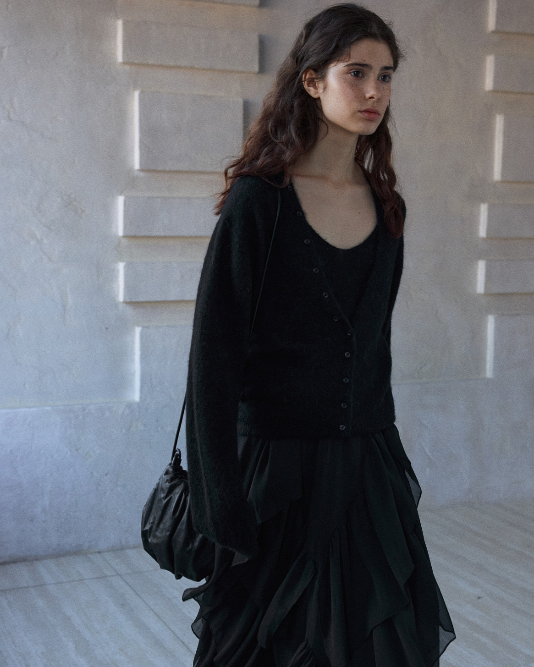 Vネックニットカーディガン 10169