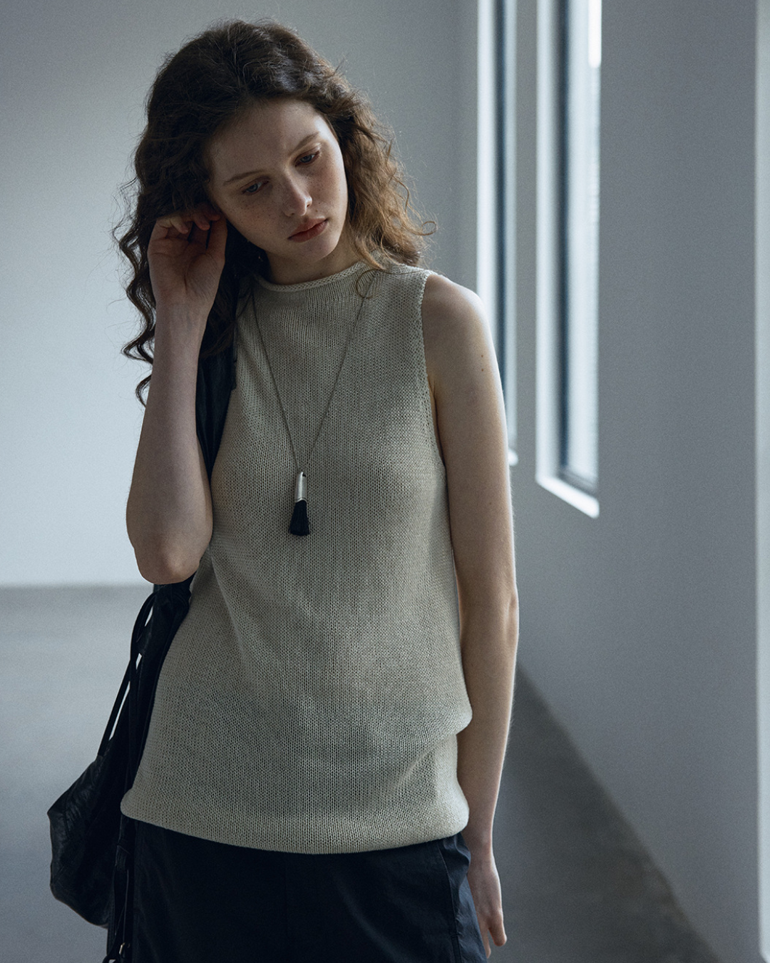 シリンダーハイネックノースリーブニット 10558