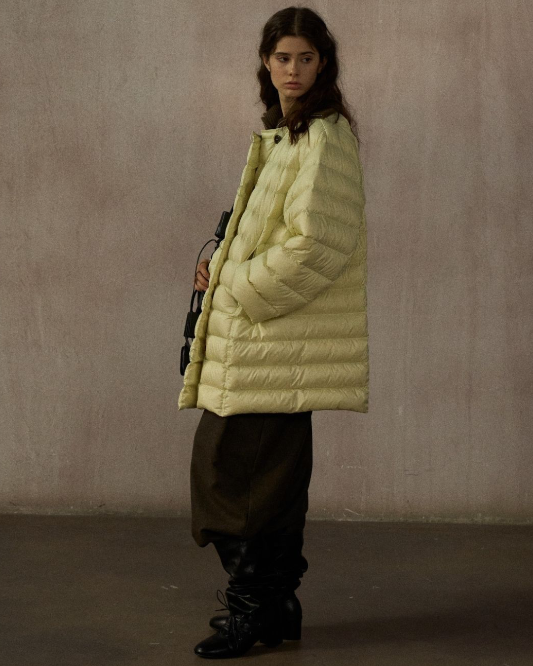 キルティングダウンミディコート 10252