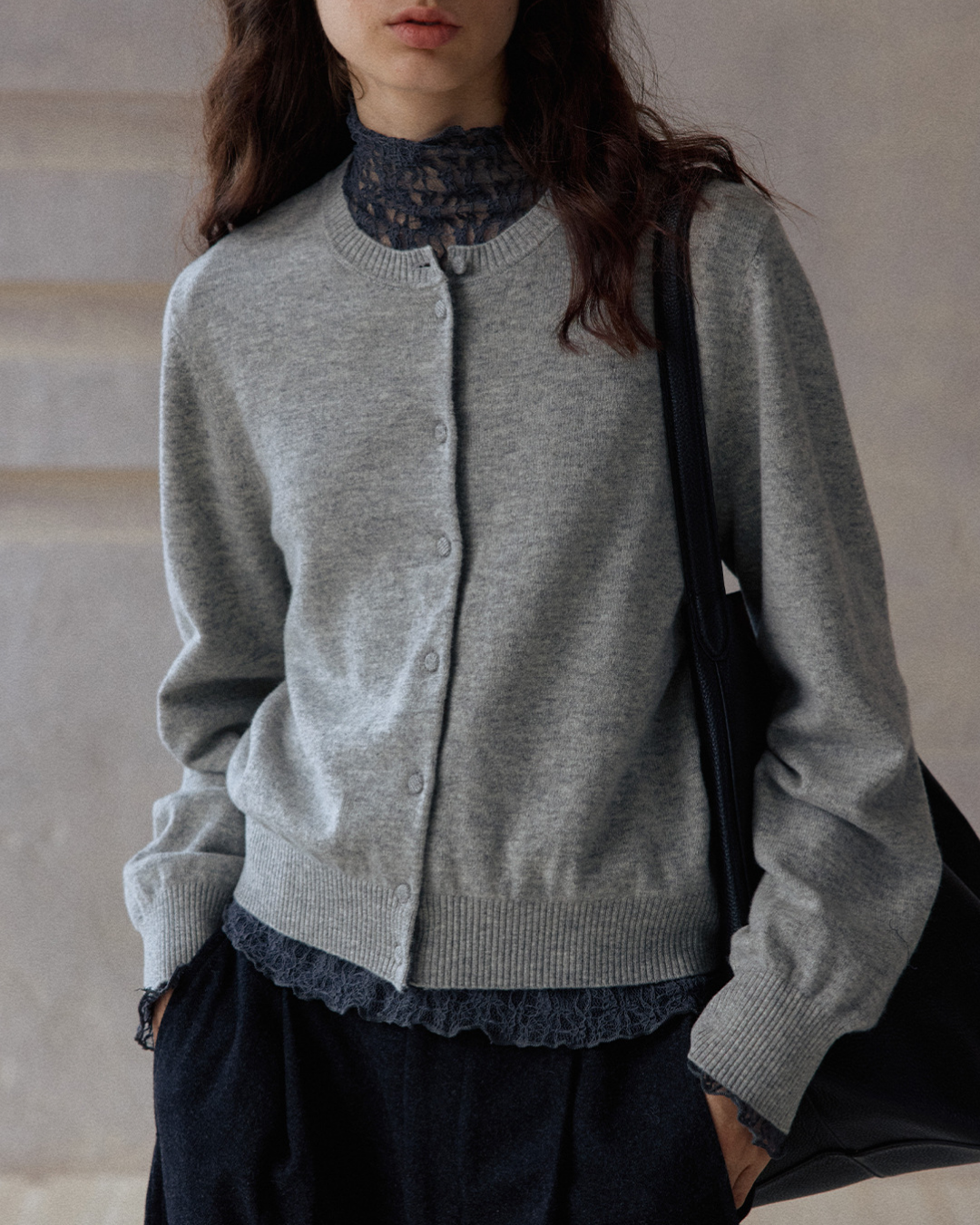 ラウンドネックソフトトーンニットカーディガン 10152