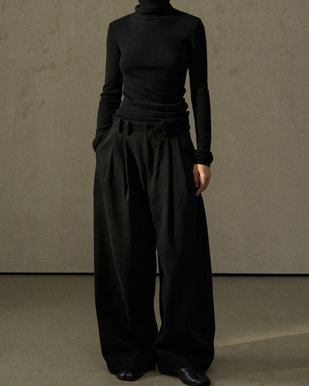 ハイウエストプリーツカーブパンツ 10224