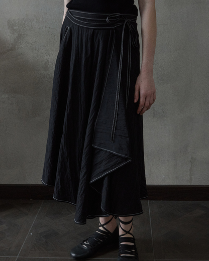 ストラクチャーイレギュラースカート 10504