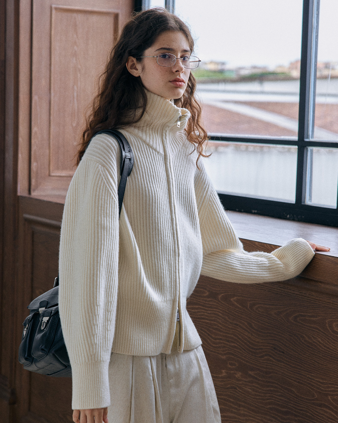 タートルネックジッパーニットプルオーバー 10164