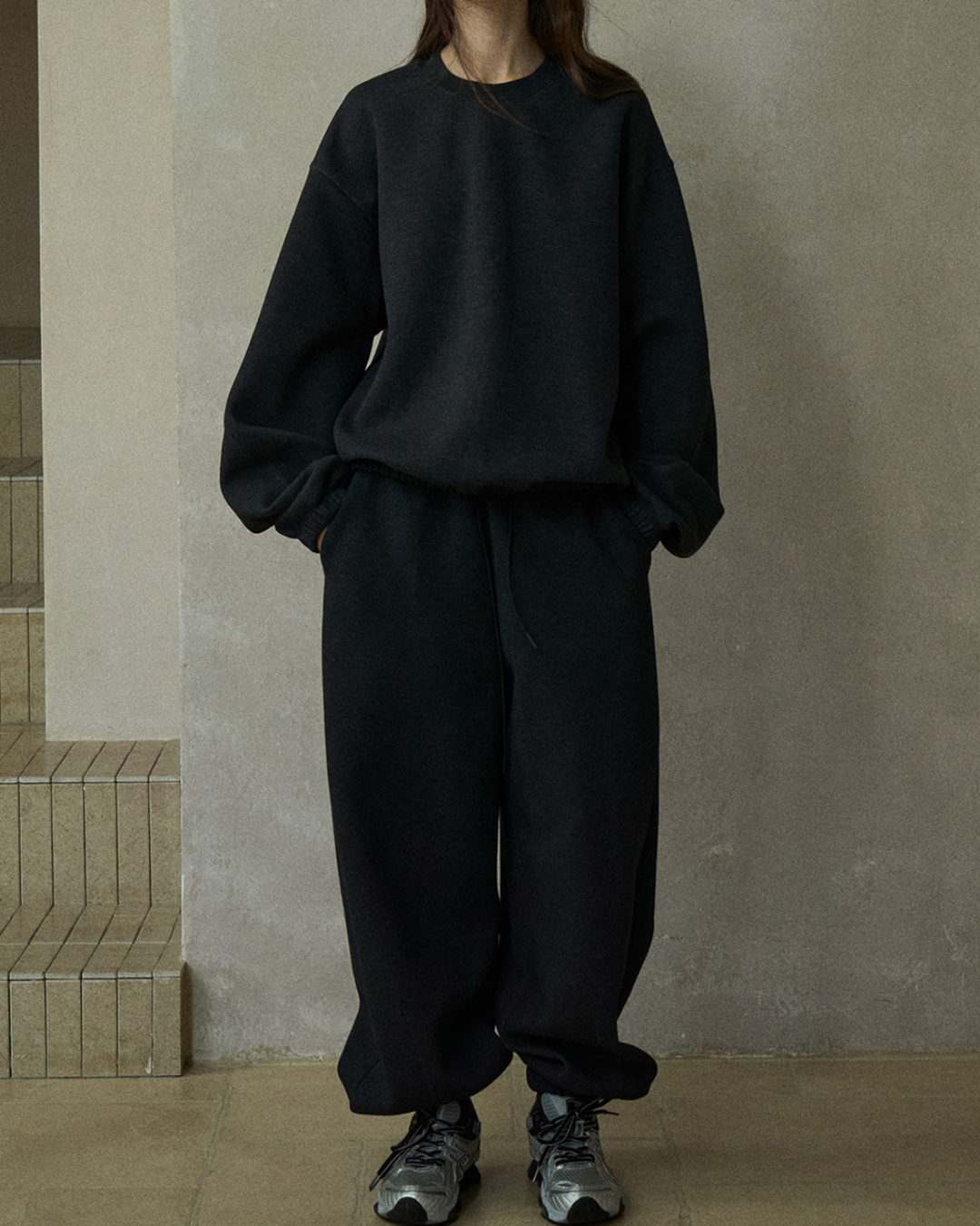 ラウンドネックドロップショルダースウェットプルオーバー 10223