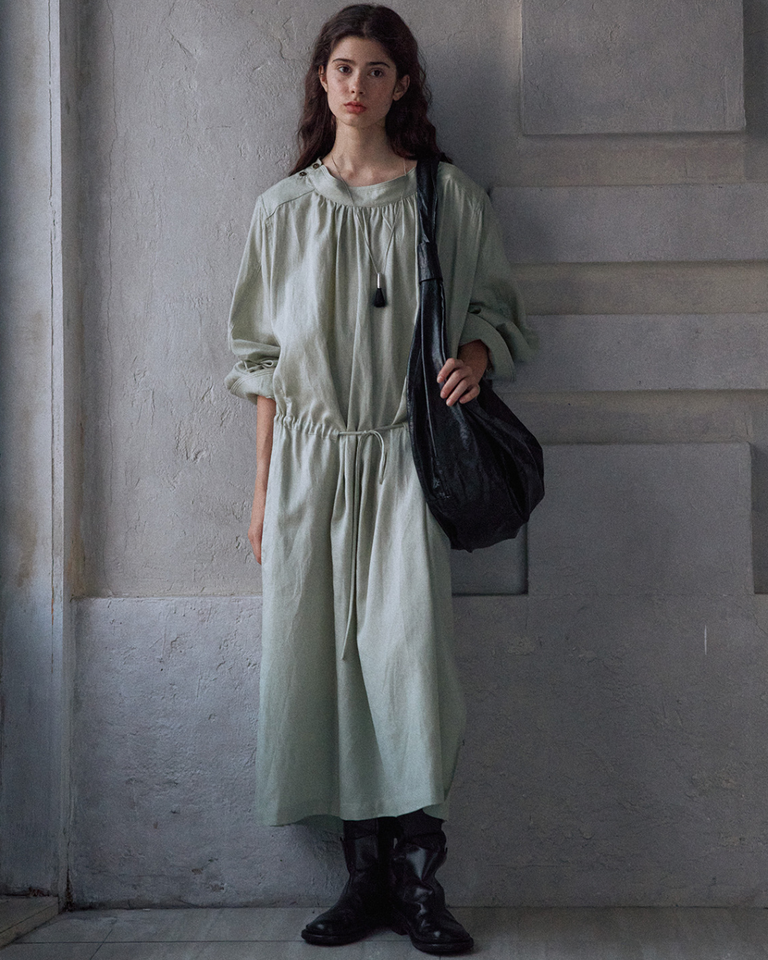 ドロストストラップショルダーワンピース 10166