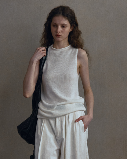 シリンダーハイネックノースリーブニット 10558