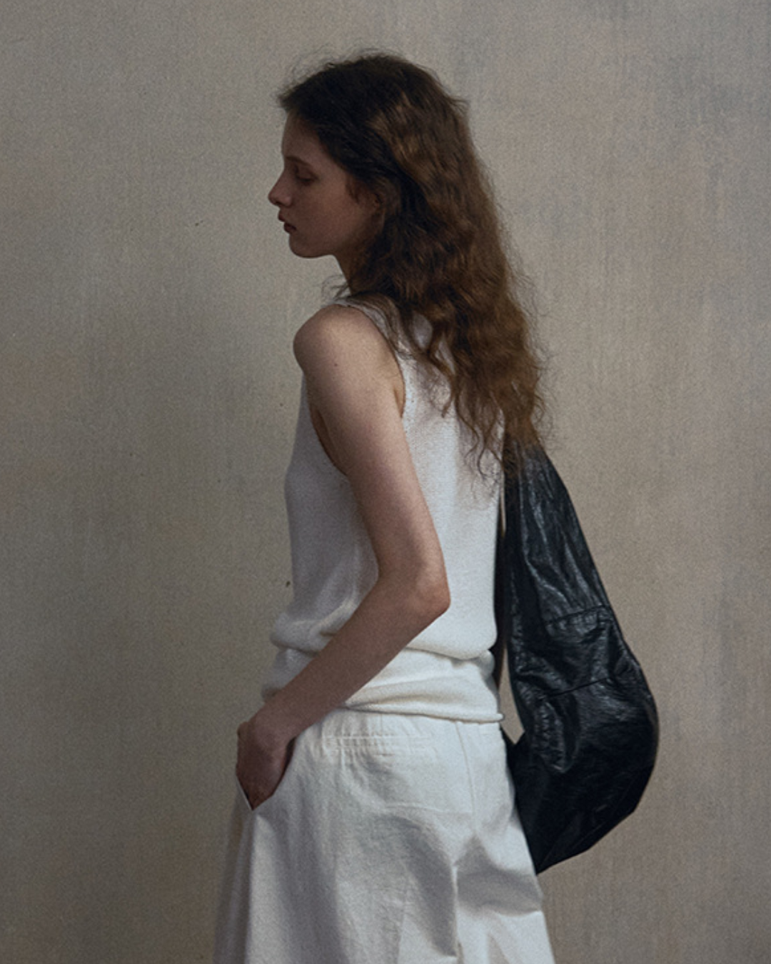 シリンダーハイネックノースリーブニット 10558