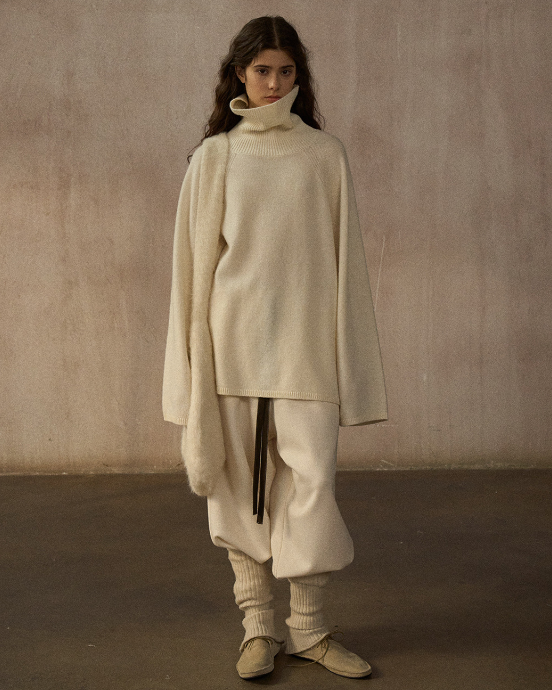 ハイカラーロングスリーブニットプルオーバー 10247