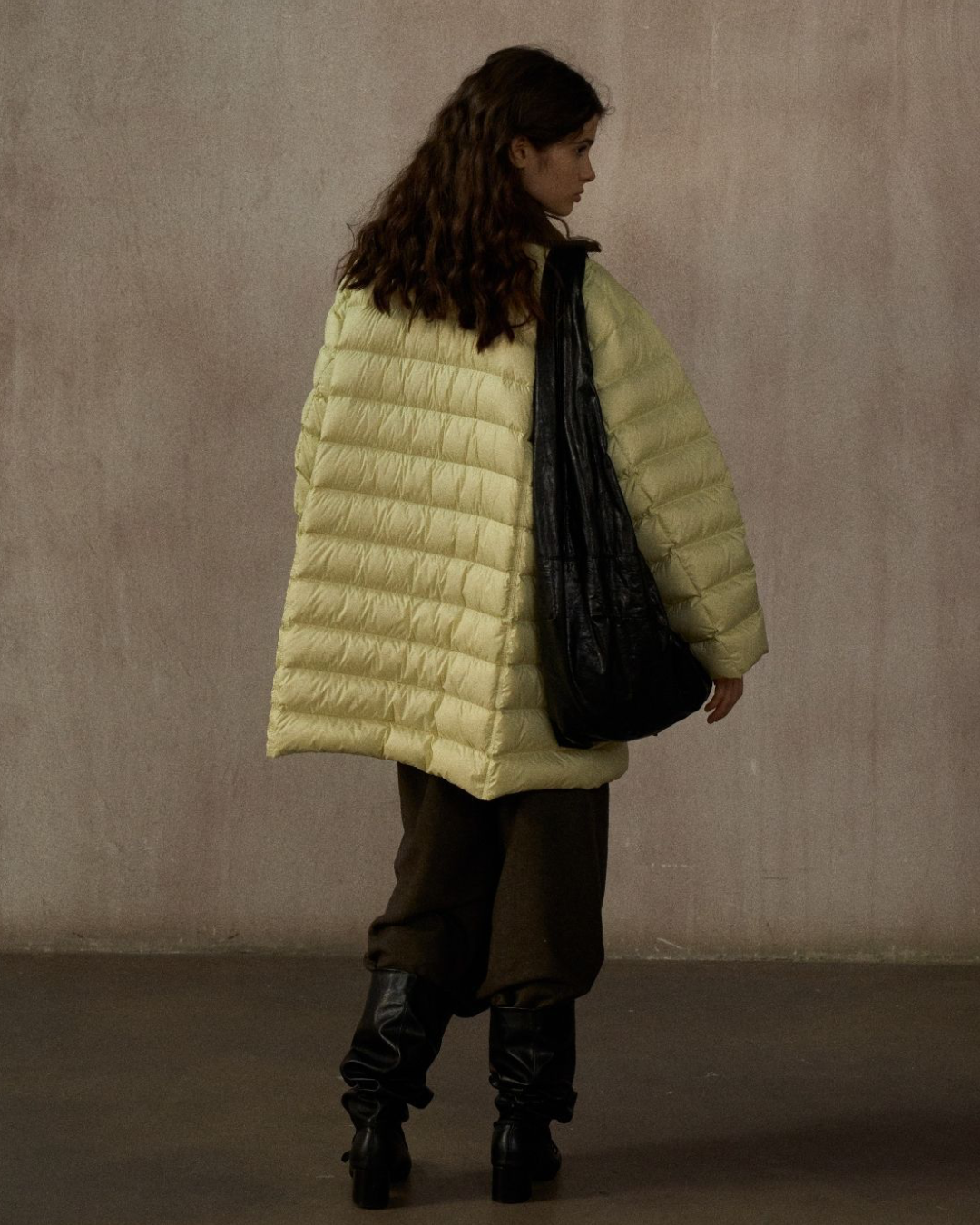 キルティングダウンミディコート 10252