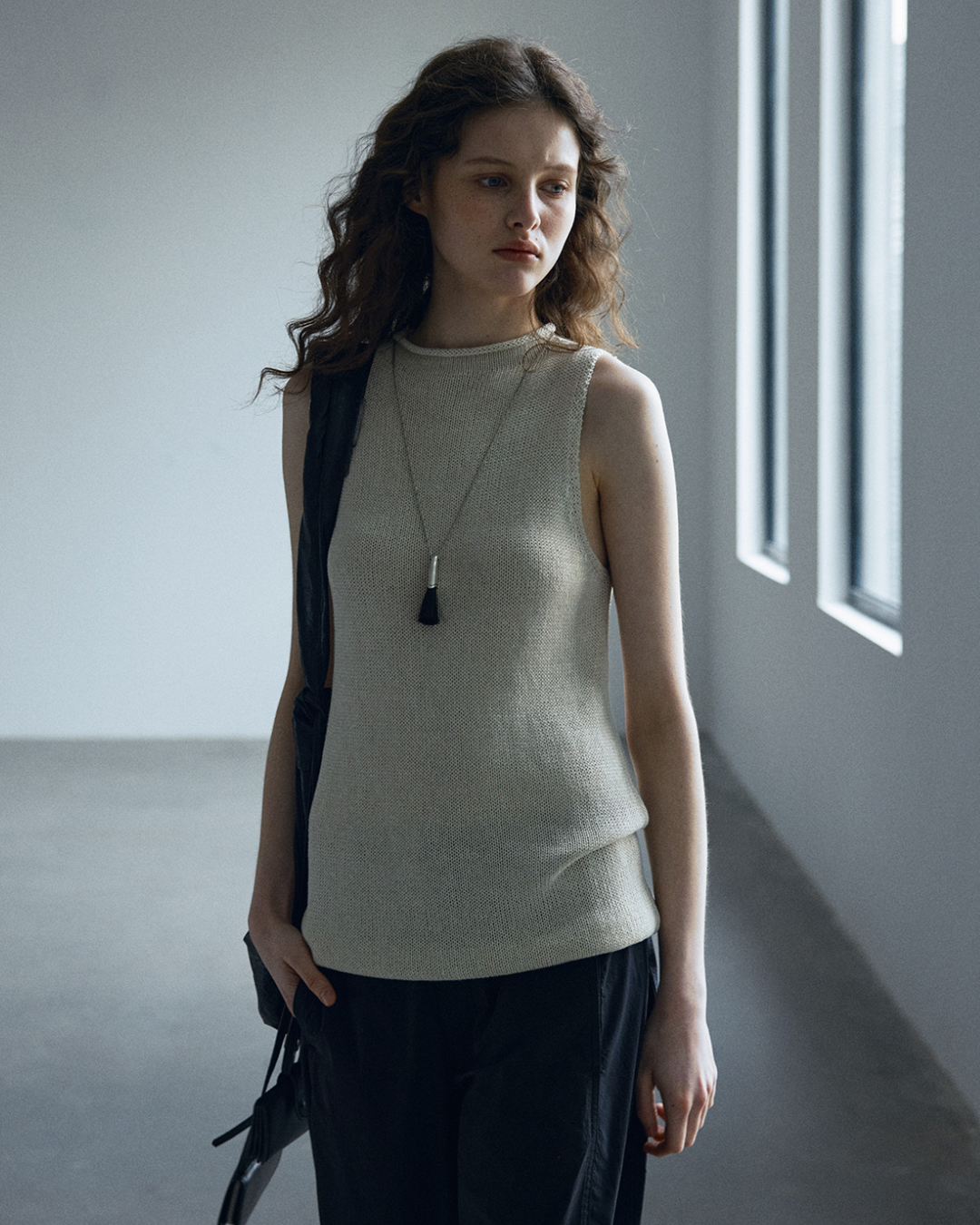 シリンダーハイネックノースリーブニット 10558