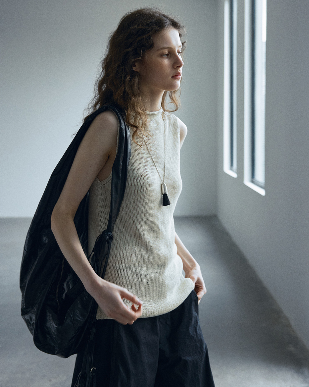 シリンダーハイネックノースリーブニット 10558