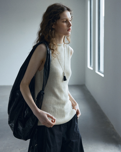 シリンダーハイネックノースリーブニット 10558