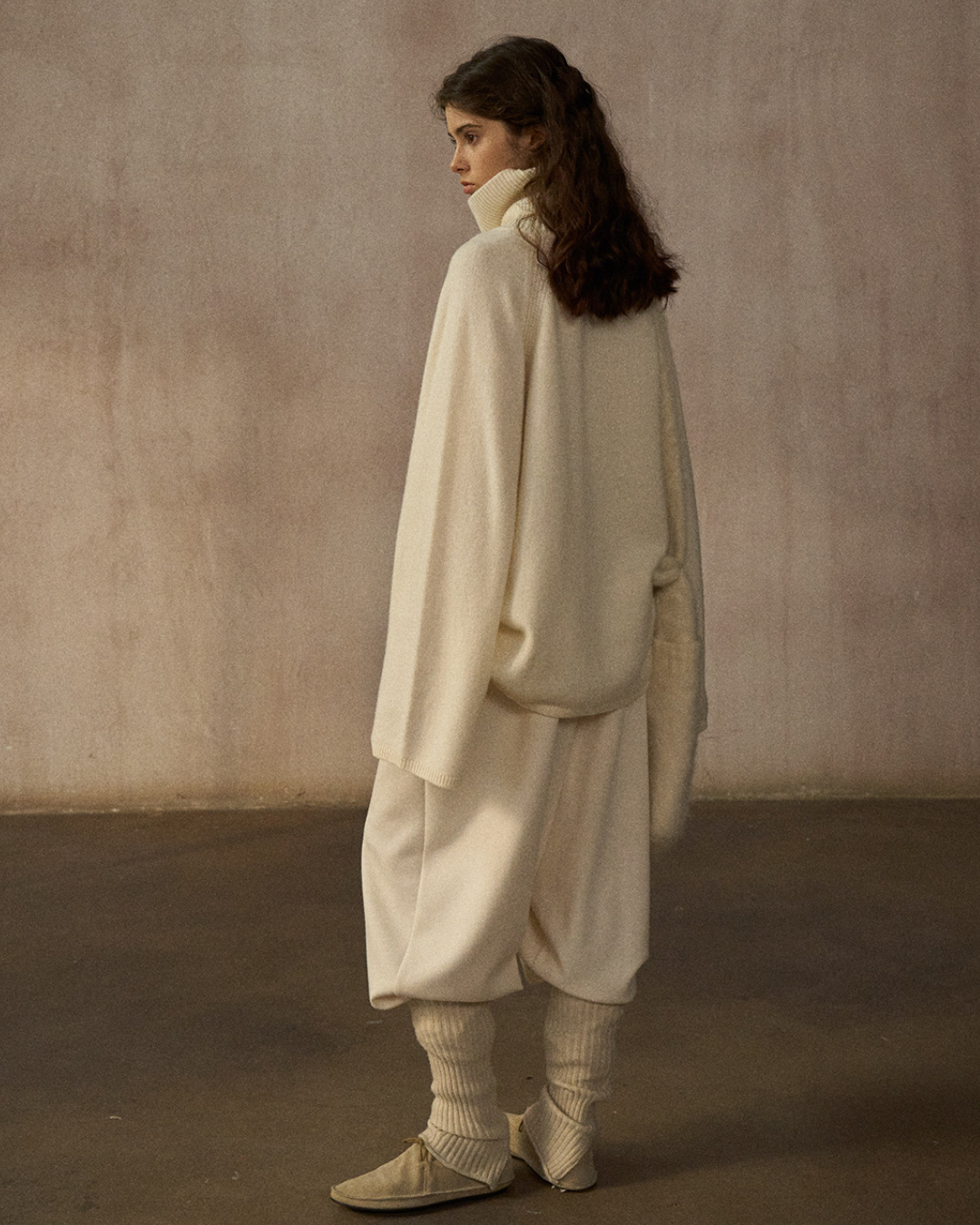 ハイカラーロングスリーブニットプルオーバー 10247