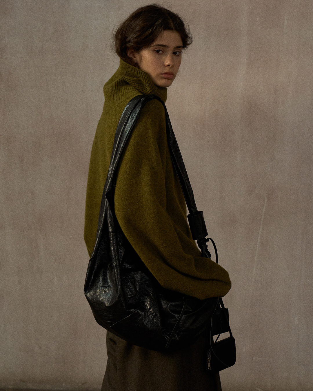 ハイカラーロングスリーブニットプルオーバー 10247