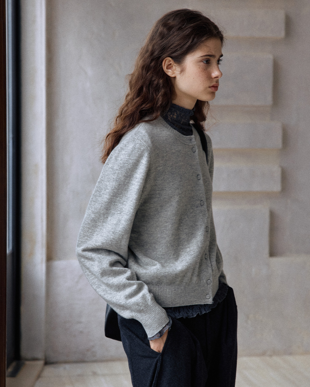 ラウンドネックソフトトーンニットカーディガン 10152